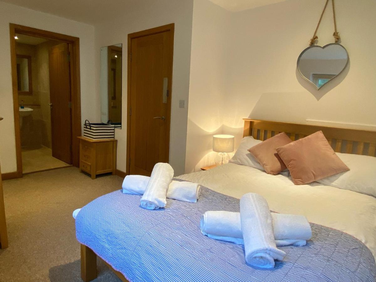 Ohana House - Unbeatable Location - Uk'S Best Beaches New Quay Eksteriør billede