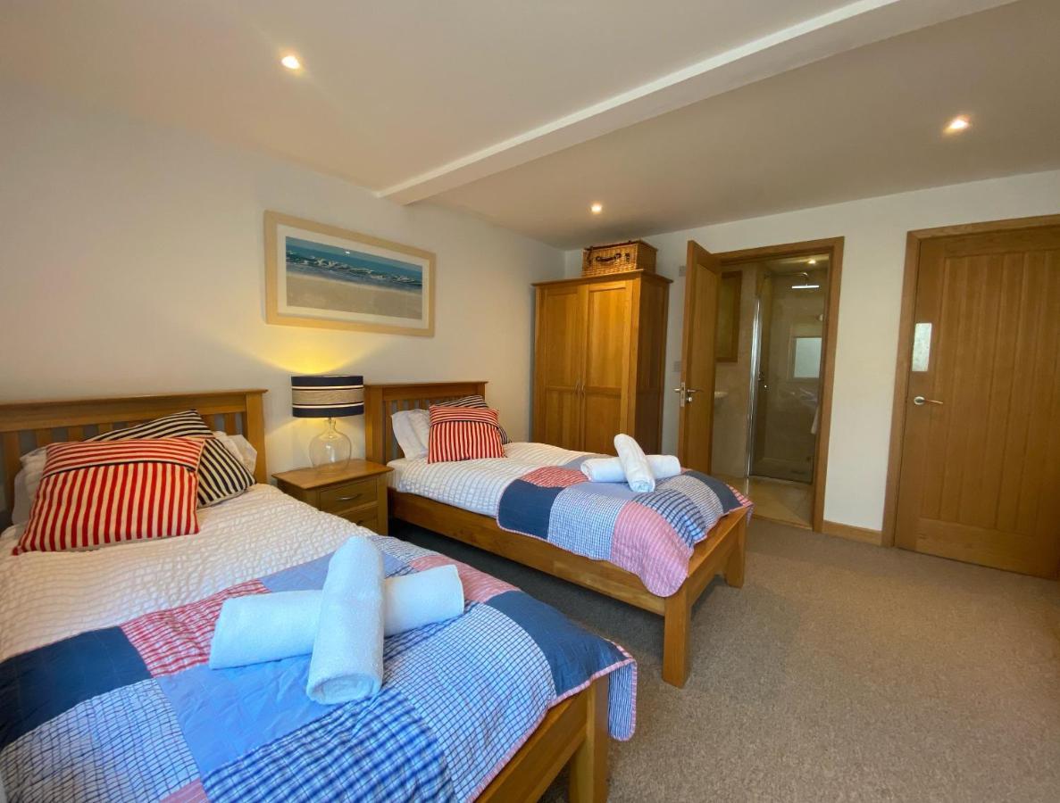 Ohana House - Unbeatable Location - Uk'S Best Beaches New Quay Eksteriør billede