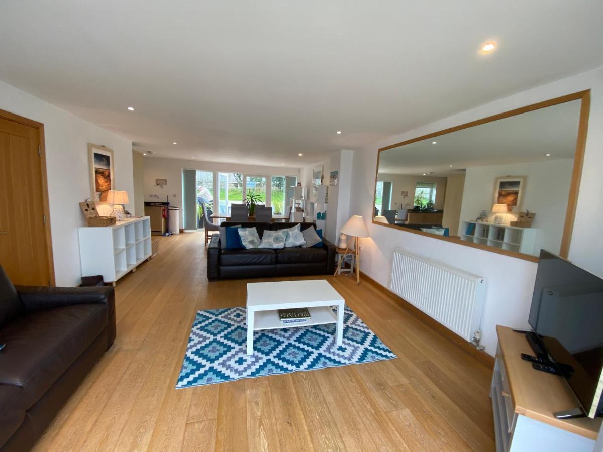 Ohana House - Unbeatable Location - Uk'S Best Beaches New Quay Eksteriør billede