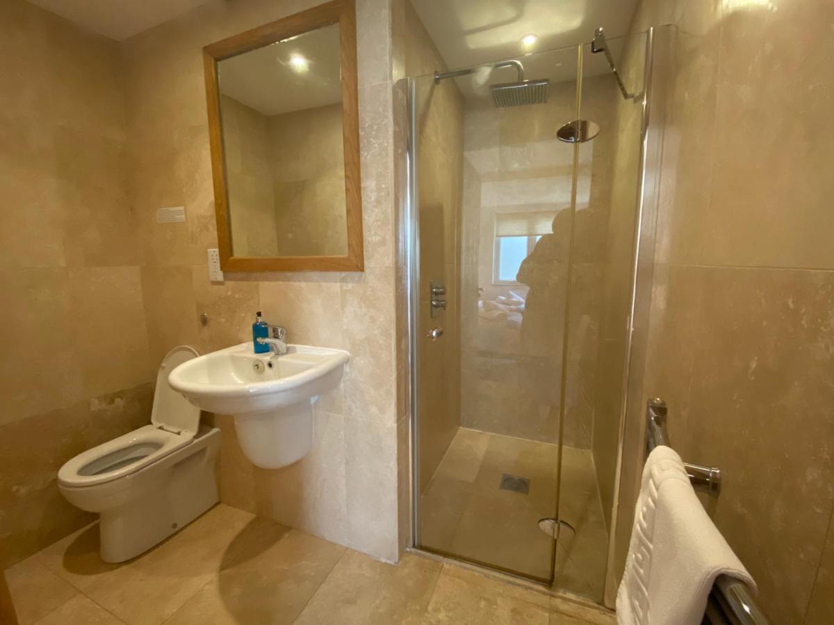 Ohana House - Unbeatable Location - Uk'S Best Beaches New Quay Eksteriør billede